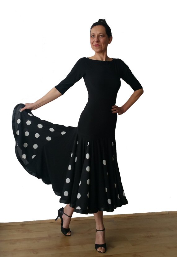 Stretch dress with polka dots godets