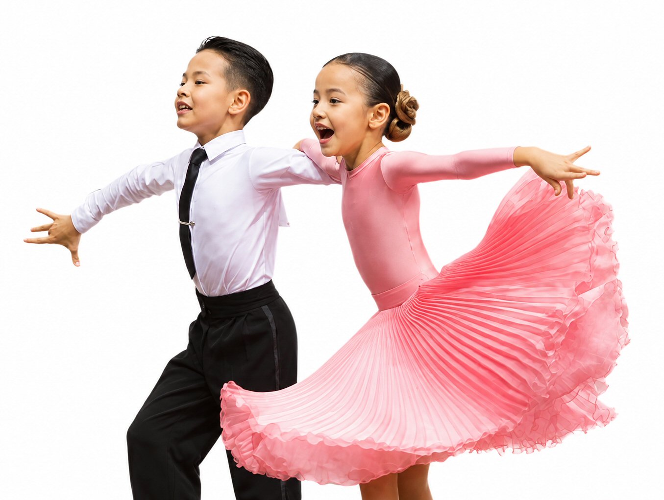 Juvenile couple in competition